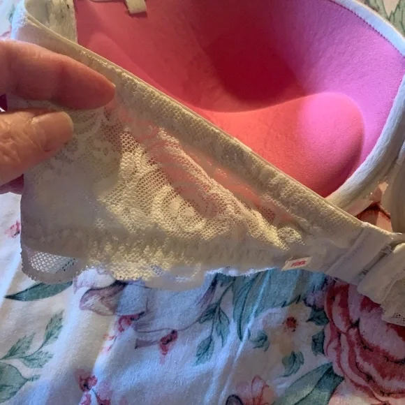 Victoria Secret Women’s Elegant White Strapless Bra Size 36 C - Picture 6 of 10